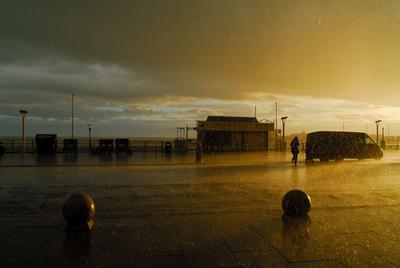 brighton seaside and rain